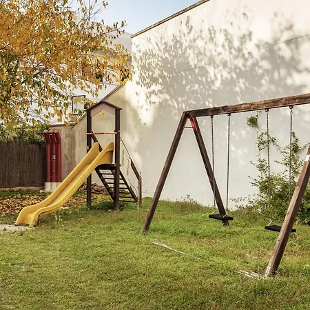 בית נופש Stabilimento Wine & Design
